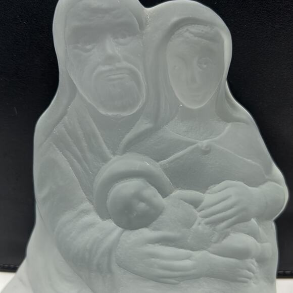 aTiara Jesus Mary & Joseph Vintage Crystal Figurine Scene 1995 # 10007 - Picture 2 of 10